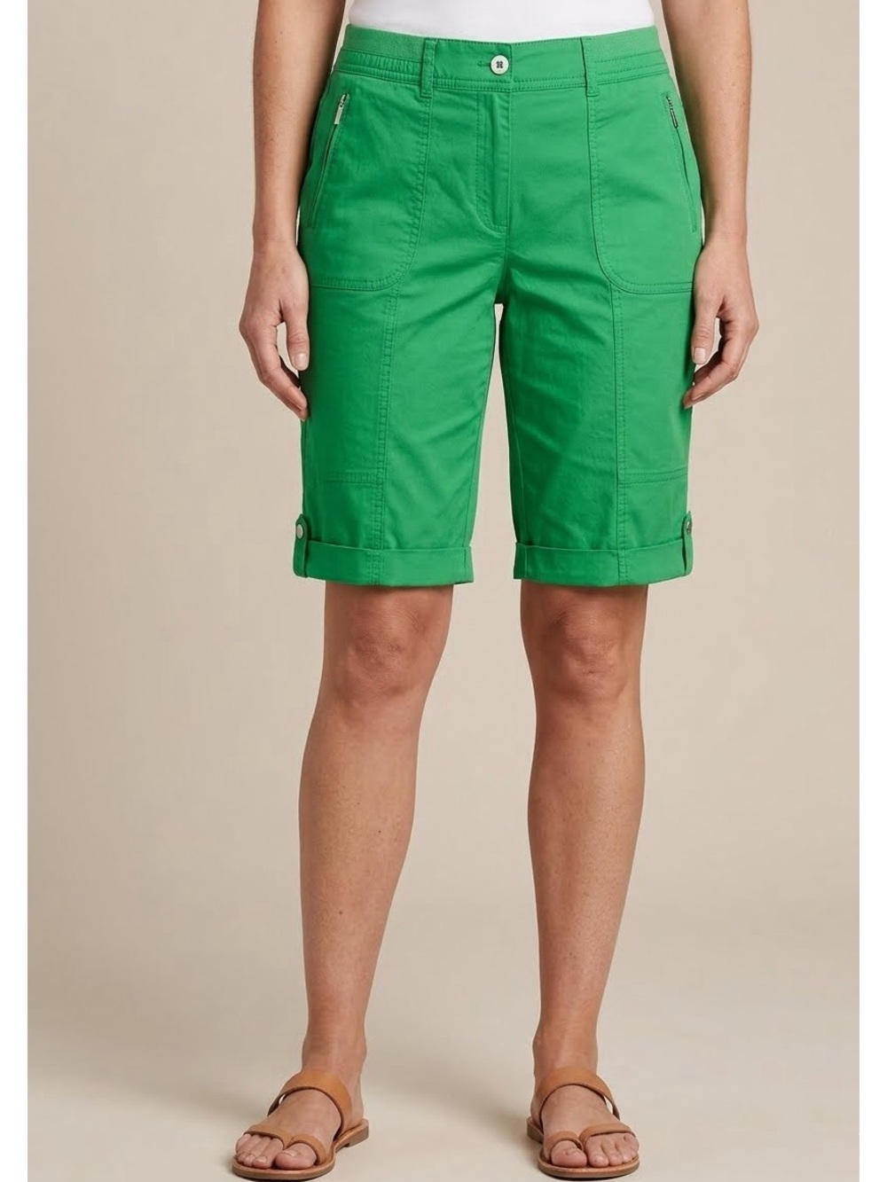 NWT Chico’s Ultimate Fit Roll Hem Shorts 11” Inseam Green Size 12 Preppy Coastal
